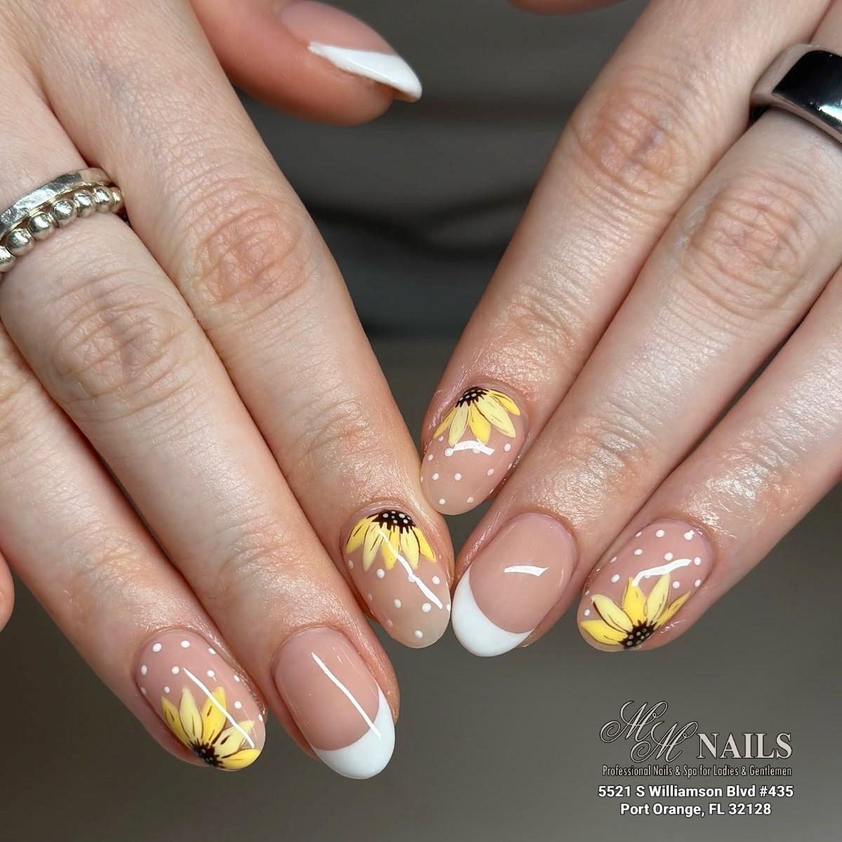 M-M NAILS SPA